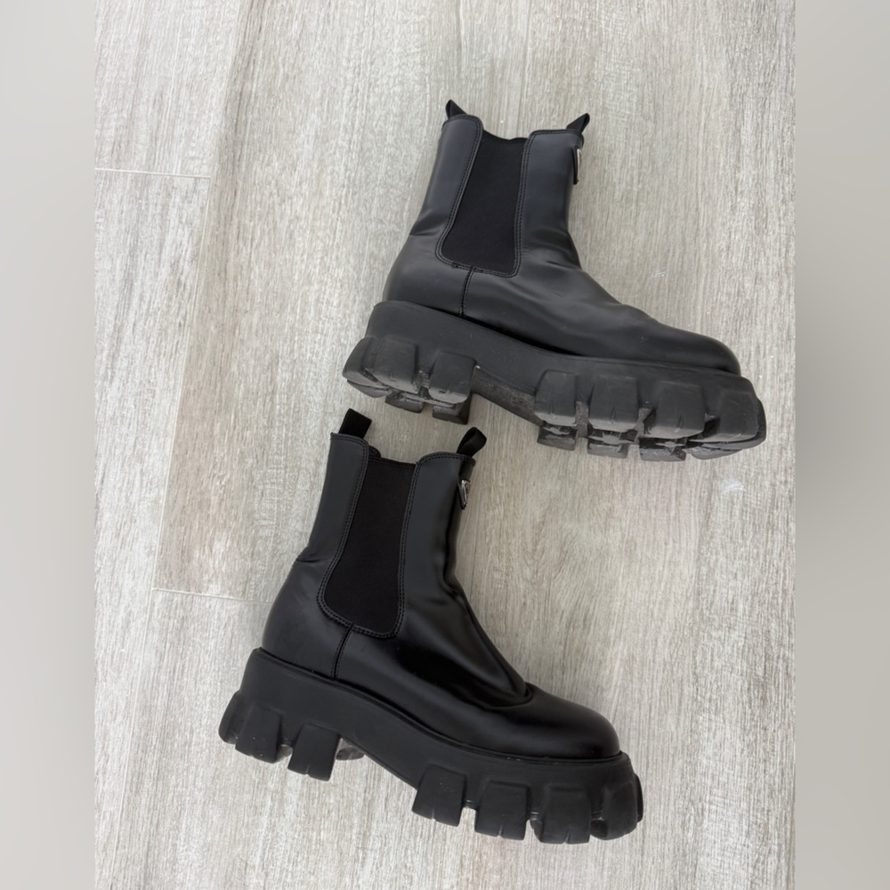 Prada Monolith Chelsea Boots Sz 39 - Picture 7 of 16